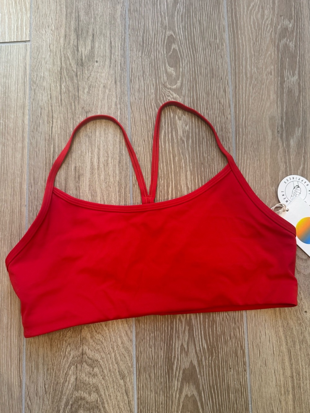 Vuori Women’s Red All the Feels Athletic Bra NWT Large Gym Workout Sports Bra